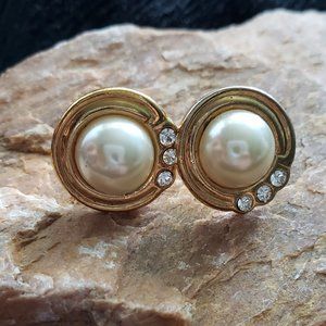 VTG Faux Pearl Earrings with Jewel Detail